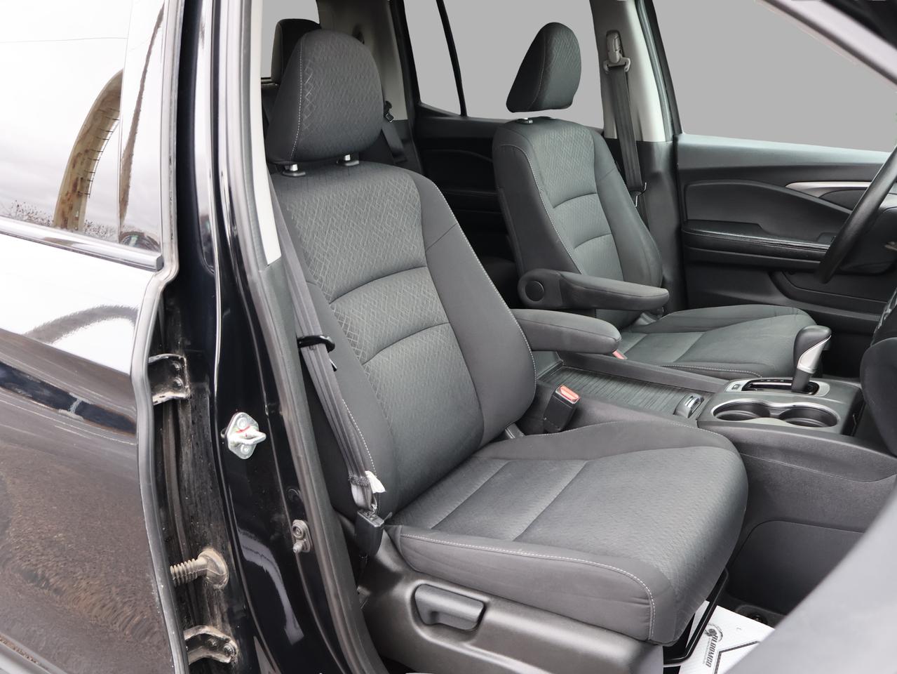 2019 Honda Ridgeline SPORT AWD CERTIFIED *ACCIDENT FREE*HONDA MAINTAIN* CAMERA NAV BLUETOOTH SUNROOF CRIUSE ALLOYS Photo