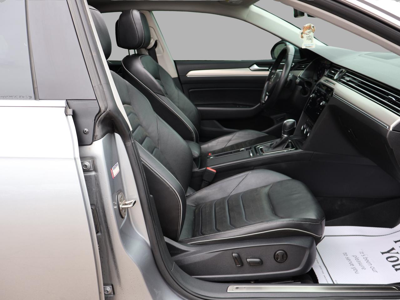 2019 Volkswagen Arteon SEL PREMIUM AWD CERTIFIED *ACCIDENT FREE*V.W MAINTAIN* CAMERA NAV BLUETOOTH LEATHER HEATED SEATS SUNROOF CRUISE ALLOYS Photo