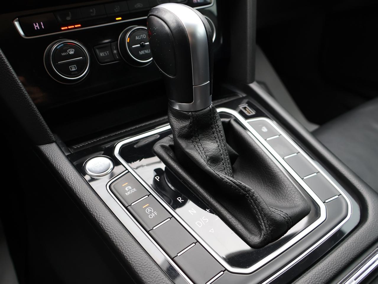 2019 Volkswagen Arteon SEL PREMIUM AWD CERTIFIED *ACCIDENT FREE*V.W MAINTAIN* CAMERA NAV BLUETOOTH LEATHER HEATED SEATS SUNROOF CRUISE ALLOYS Photo