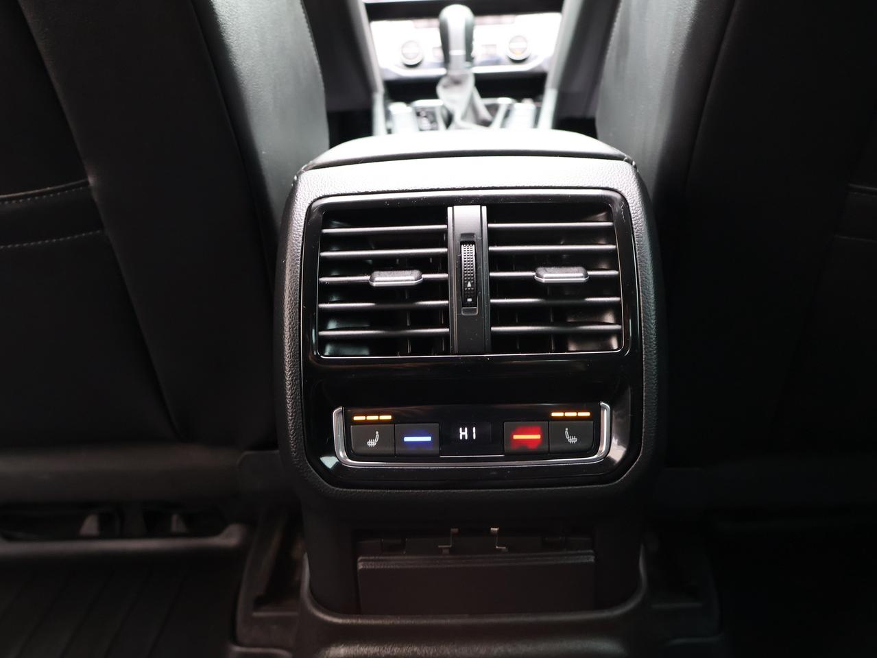 2019 Volkswagen Arteon SEL PREMIUM AWD CERTIFIED *ACCIDENT FREE*V.W MAINTAIN* CAMERA NAV BLUETOOTH LEATHER HEATED SEATS SUNROOF CRUISE ALLOYS Photo