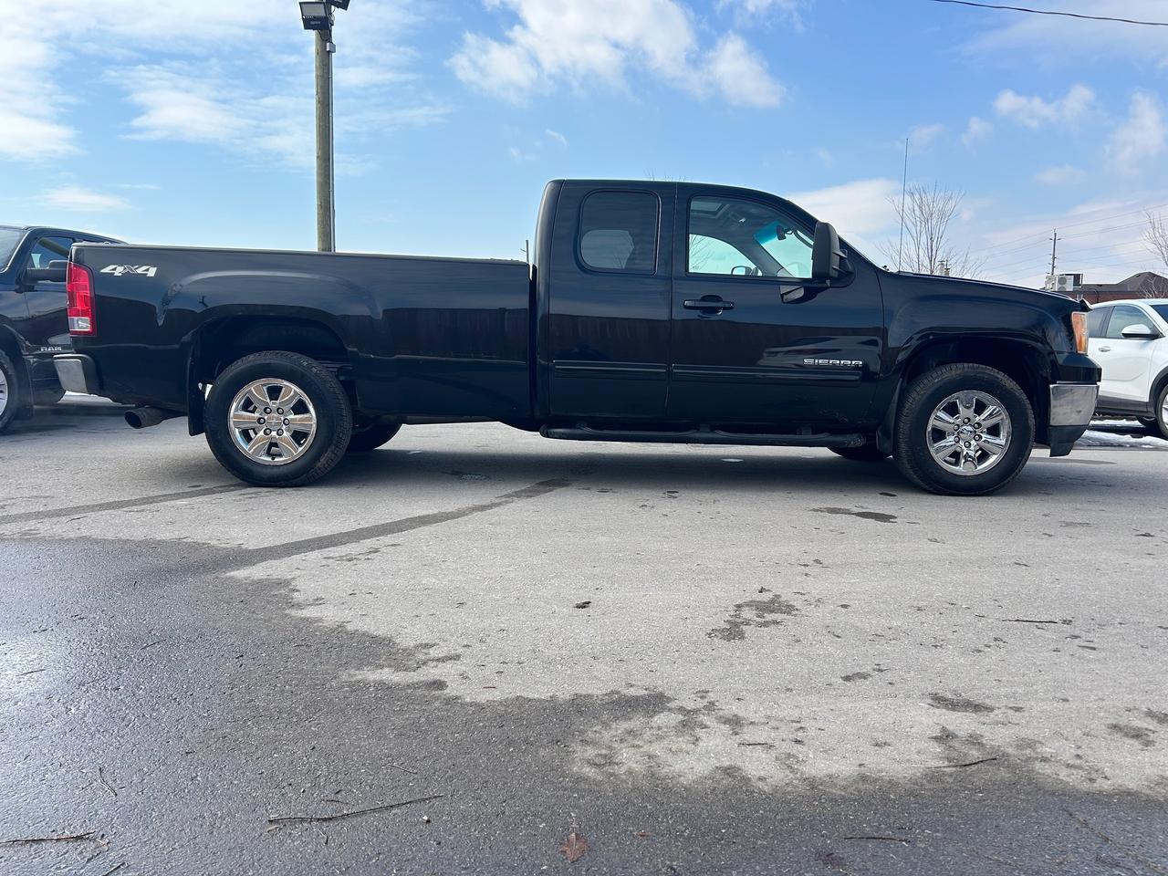 2011 GMC Sierra 1500 SLT Photo4