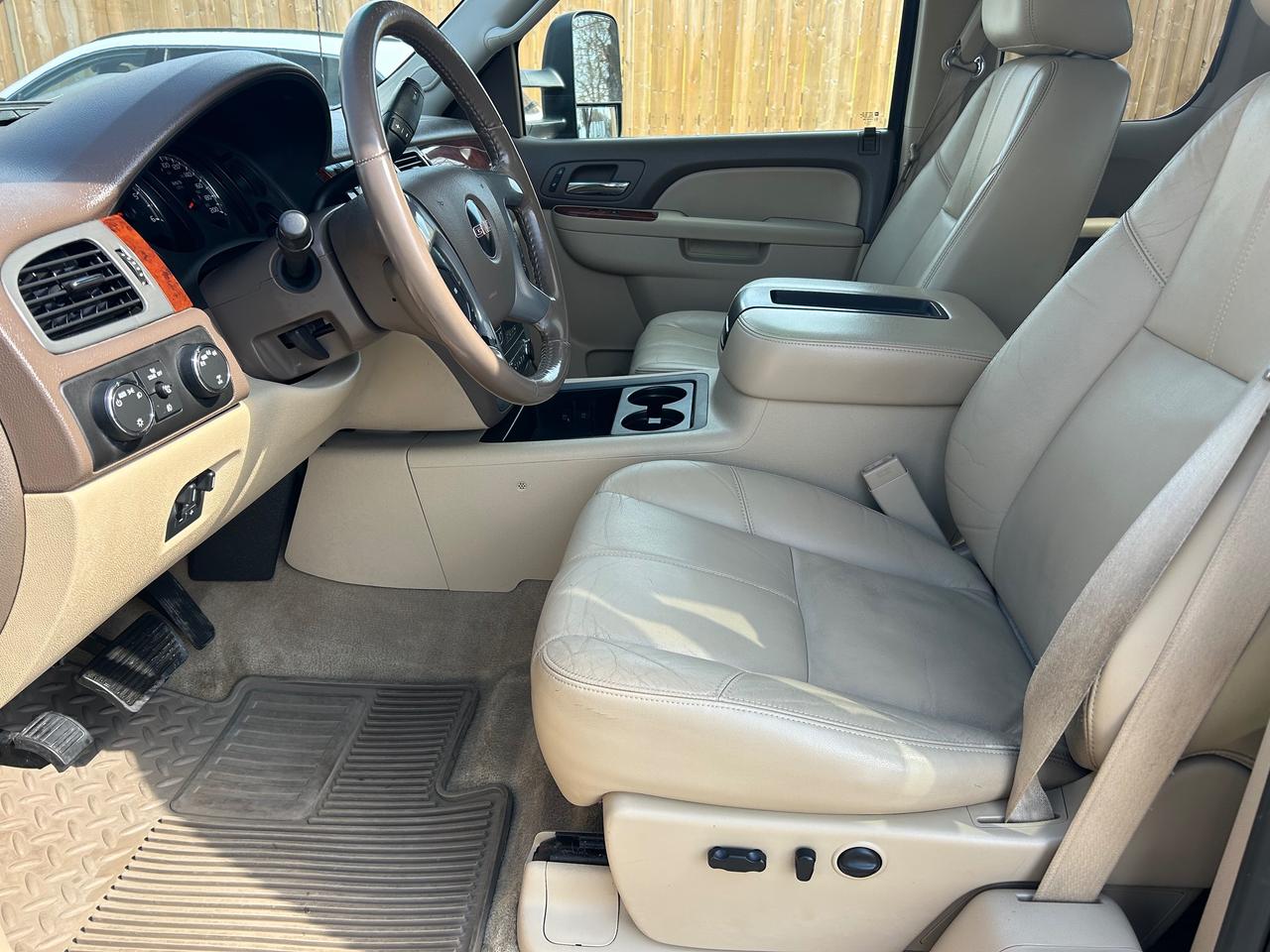 2011 GMC Sierra 1500 SLT Photo