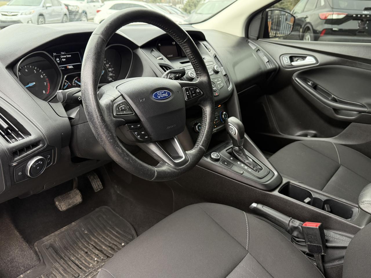 2017 Ford Focus SE | Backup Camera | Heated Seats | Bluetooth Photo