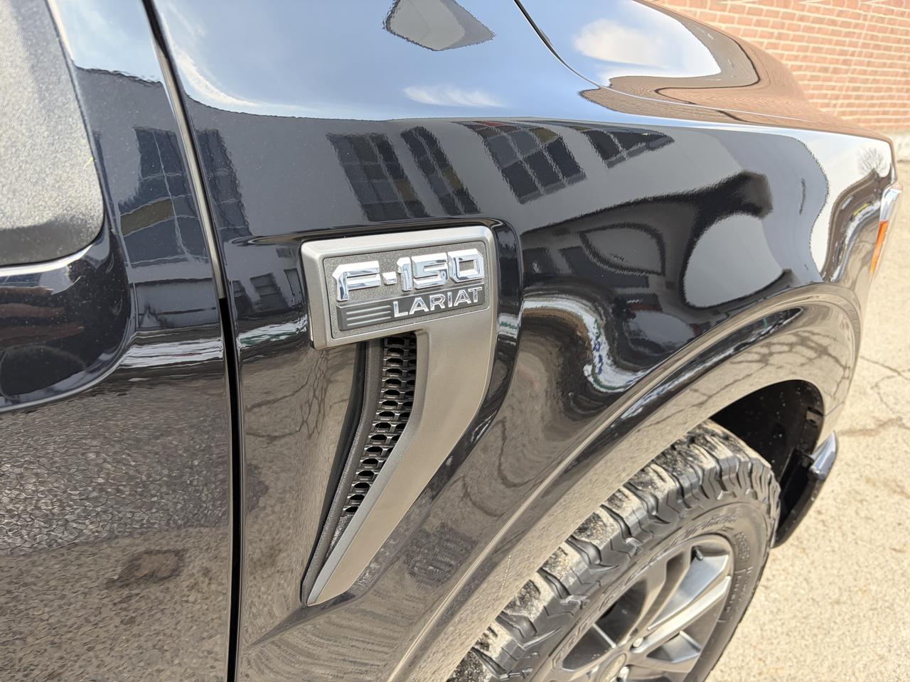 2021 Ford F-150 Lariat Photo