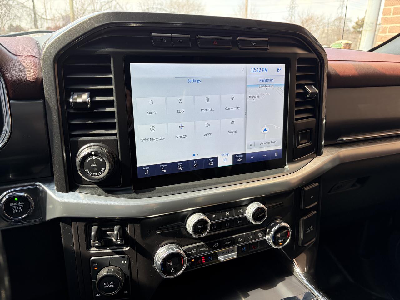 2021 Ford F-150 Lariat Photo