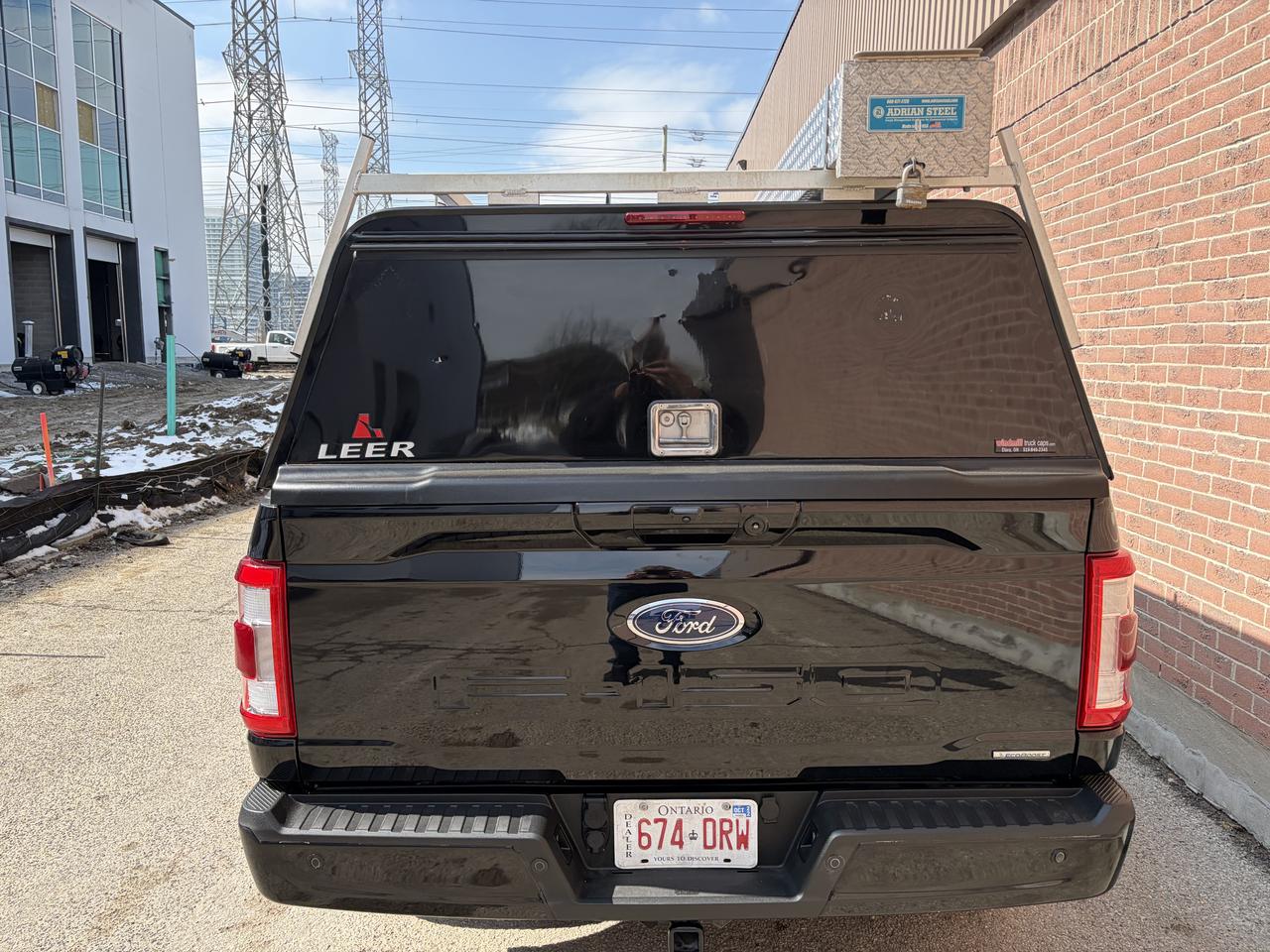 2021 Ford F-150 Lariat Photo3