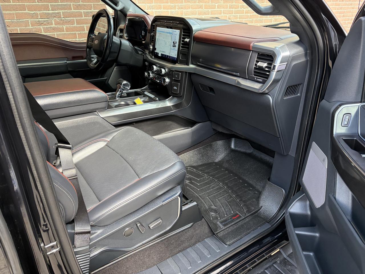 2021 Ford F-150 Lariat Photo