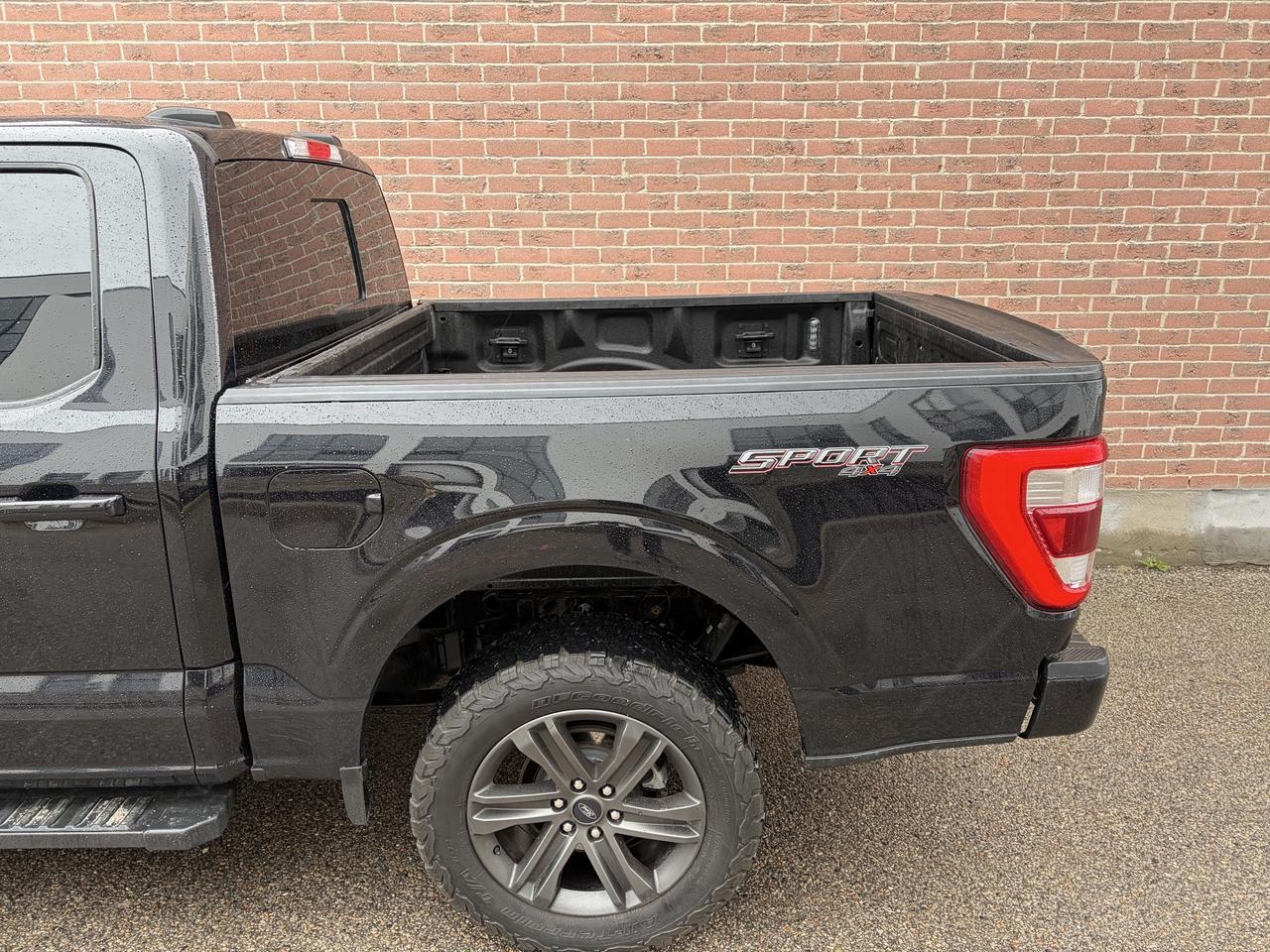 2021 Ford F-150 Lariat Photo