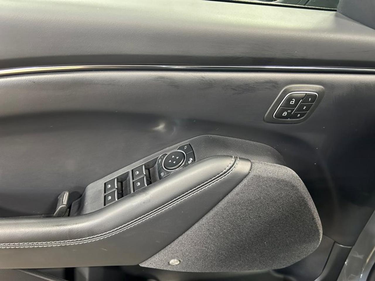 13767208