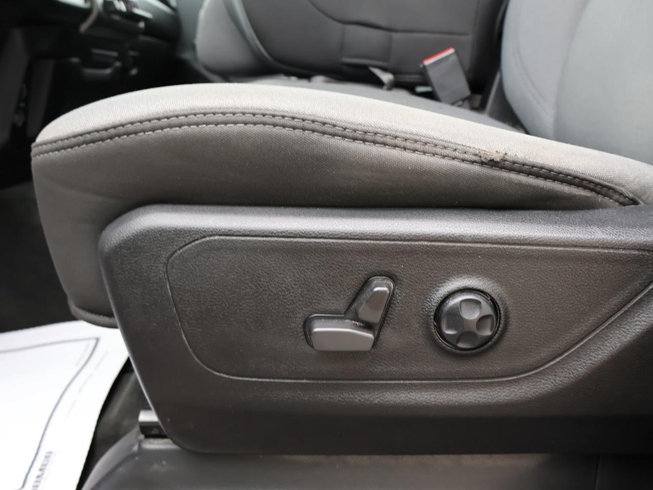 2021 RAM 1500 BIG HORN CREW 4WD CERTIFIED *1 OWNER*ACCIDENT FREE* CAMERA BLUETOOTH HEATED SEATS CRUISE ALLOYS Photo