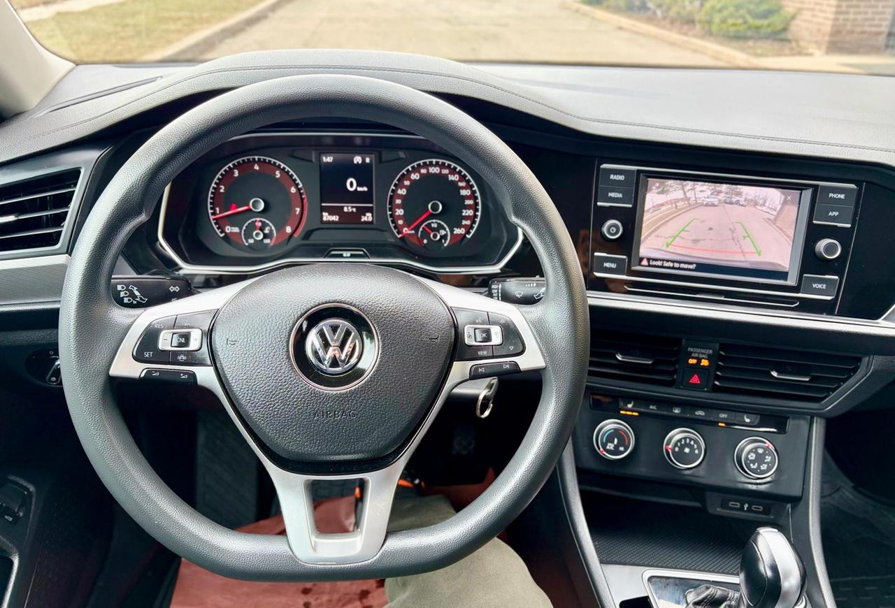 2021 Volkswagen Jetta Comfortline AUTO Photo