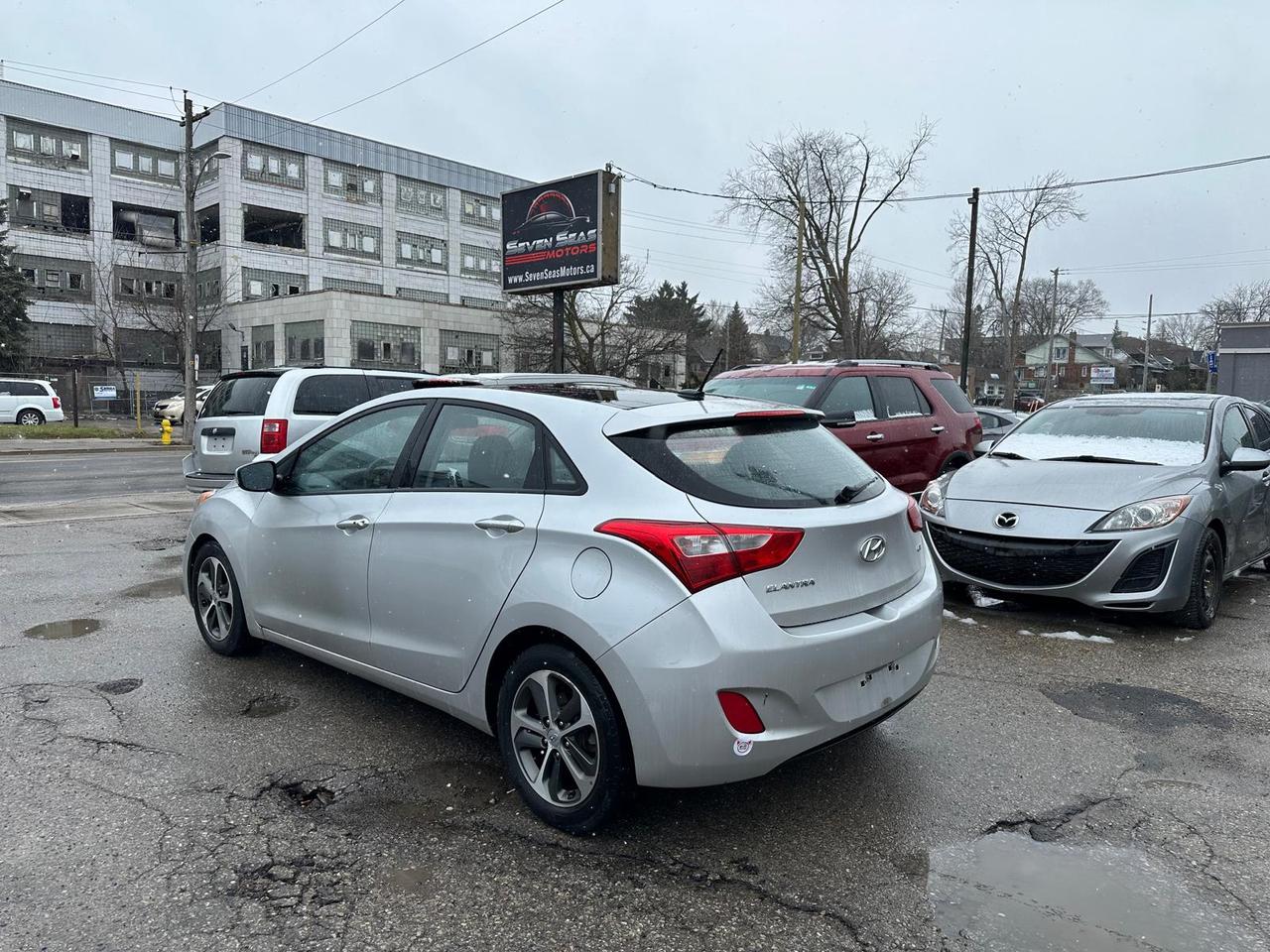 2016 Hyundai Elantra GT GLS Photo