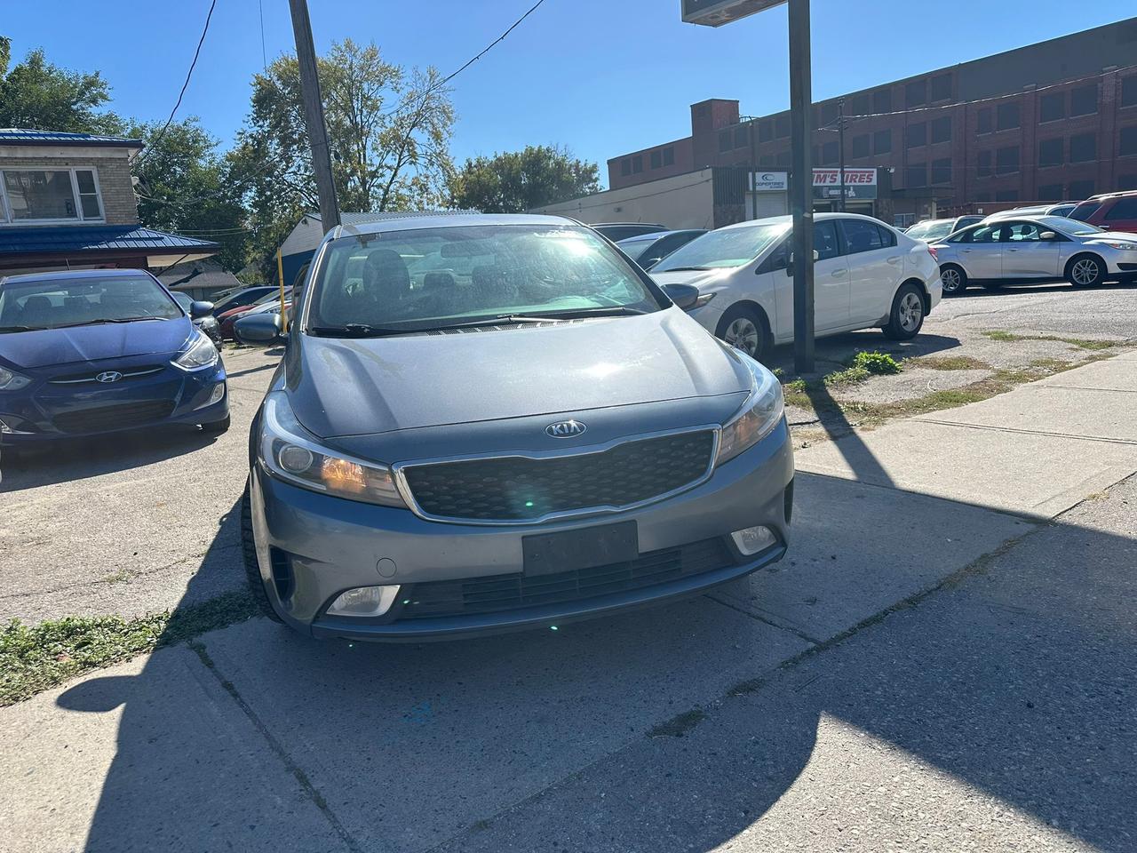 2018 Kia Forte LX Photo1