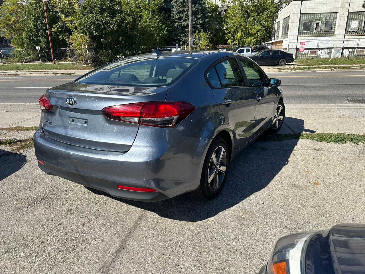 2018 Kia Forte LX Photo4