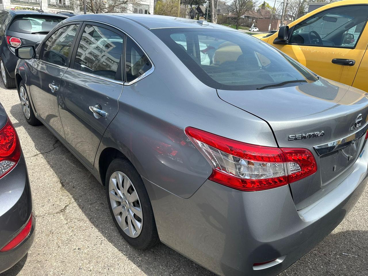 2014 Nissan Sentra SV Photo