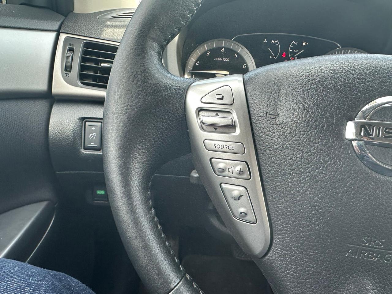 2014 Nissan Sentra SV Photo