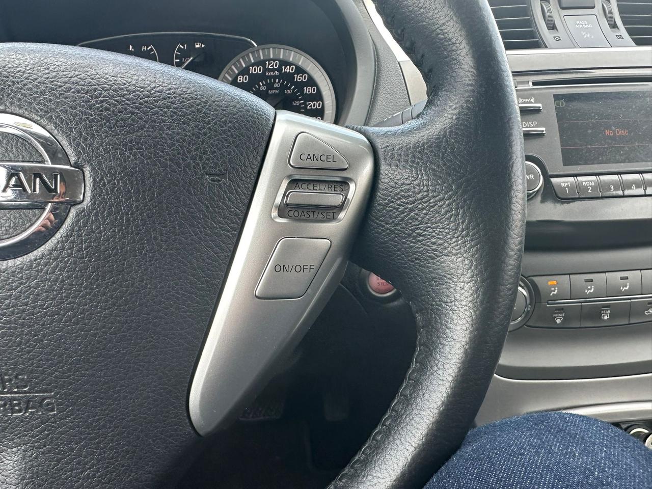 2014 Nissan Sentra SV Photo