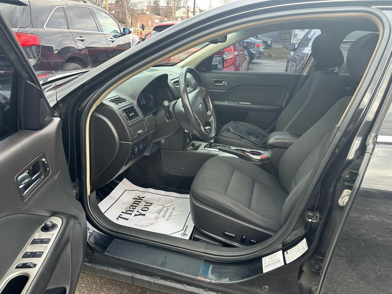 2011 Ford Fusion SEL Photo