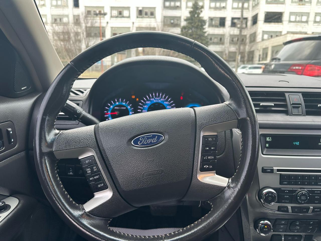 2011 Ford Fusion SEL Photo