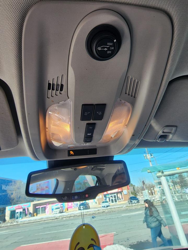 2012 Chevrolet Equinox LTZ Photo