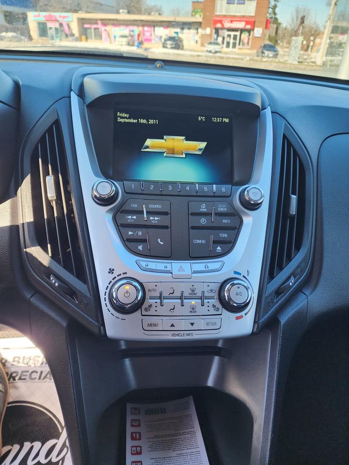 2012 Chevrolet Equinox LTZ Photo