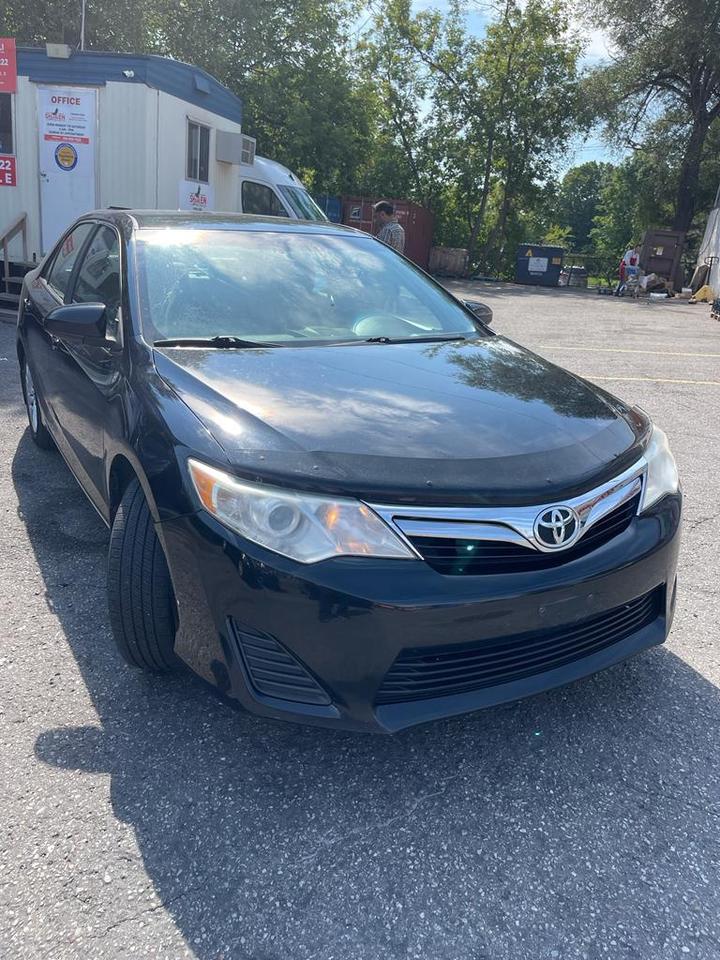 2012 Toyota Camry L Photo