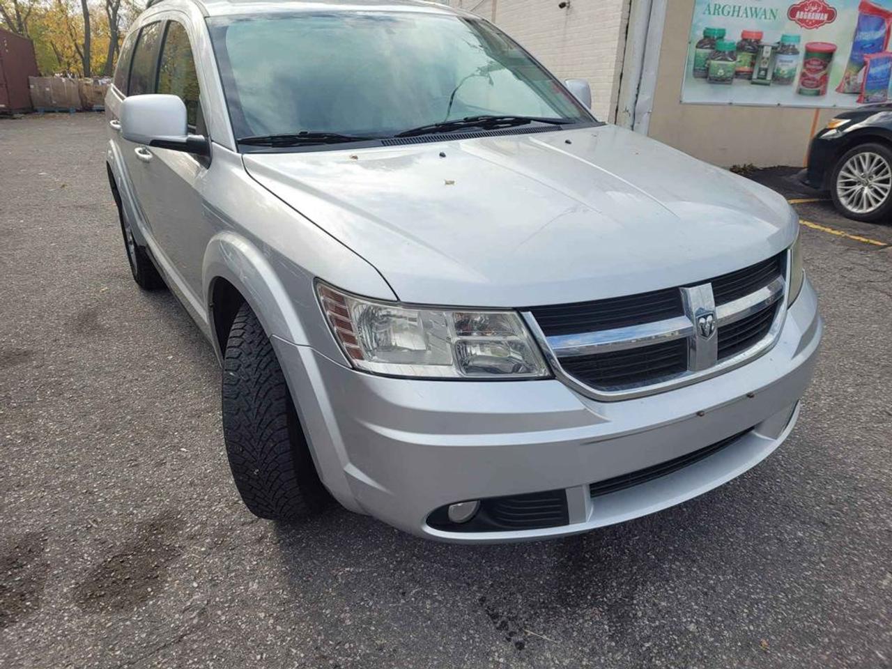 2010 Dodge Journey SXT Photo