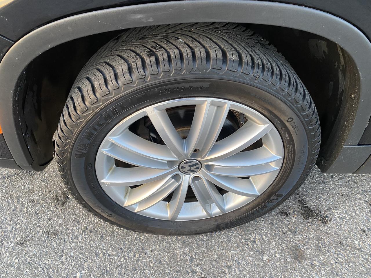 2017 Volkswagen Tiguan COMFORTLINE Photo