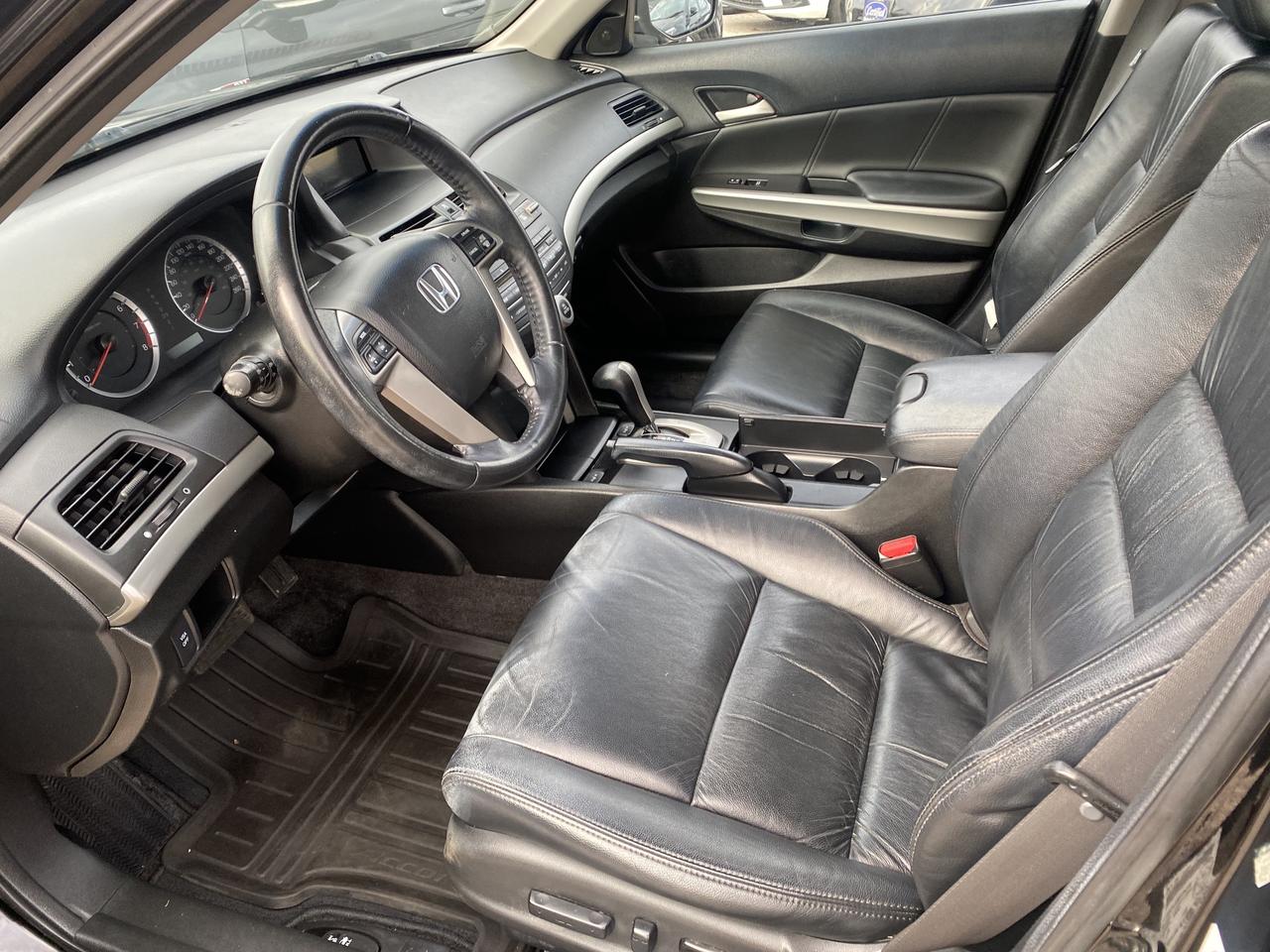 2010 Honda Accord EX-L Photo4