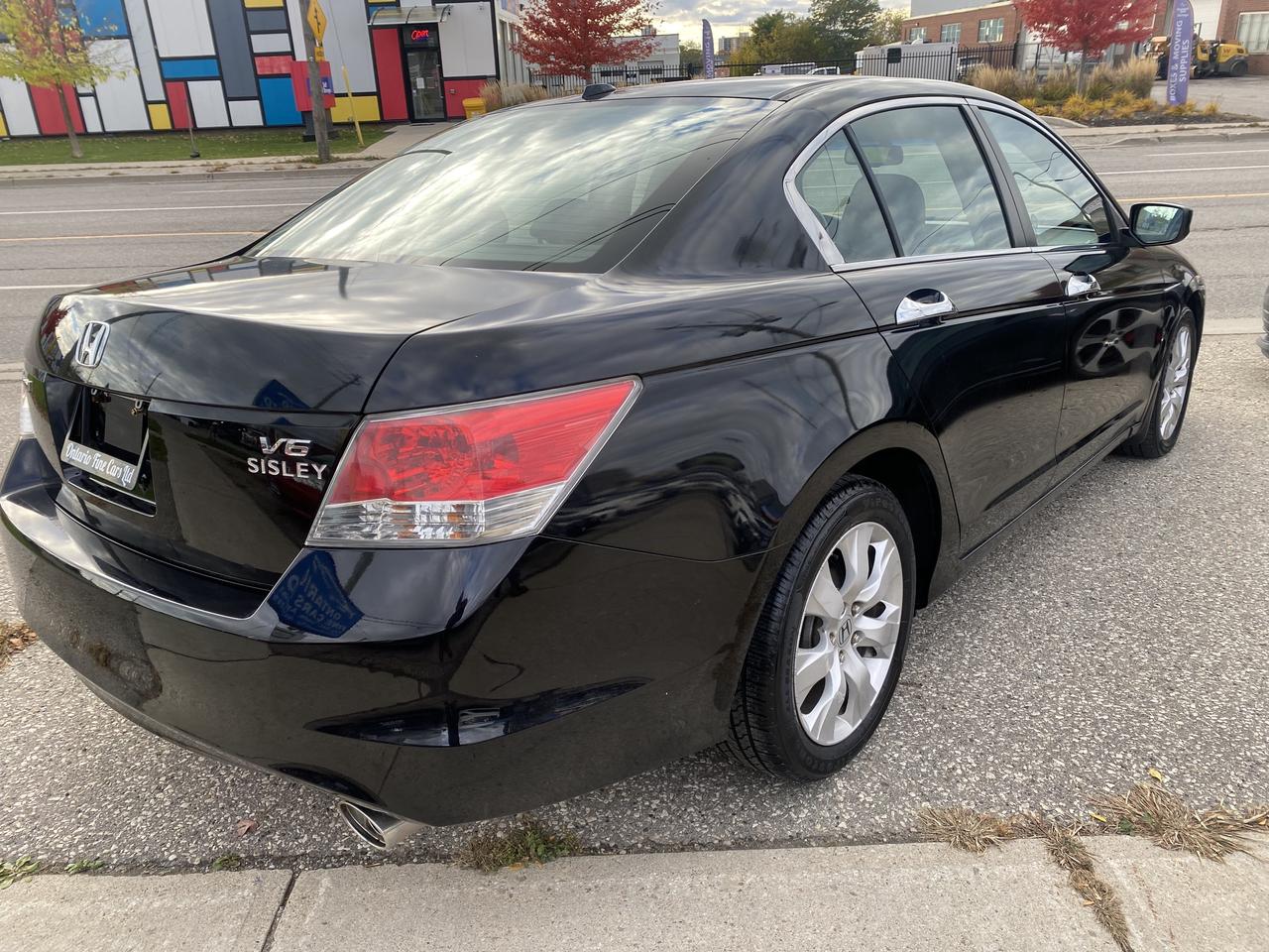 2010 Honda Accord EX-L Photo