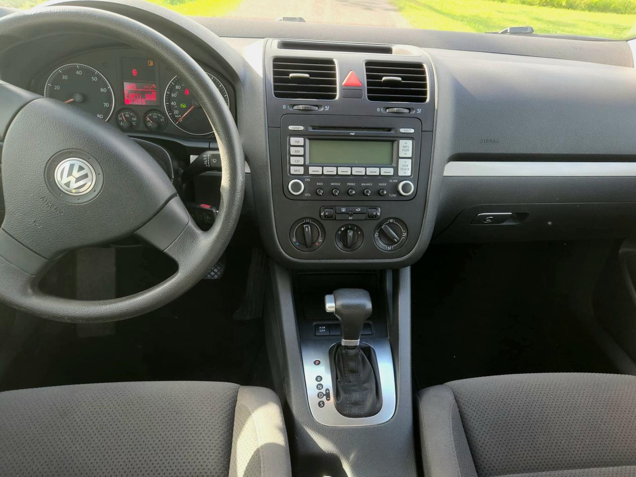 2008 Volkswagen Rabbit S Photo4