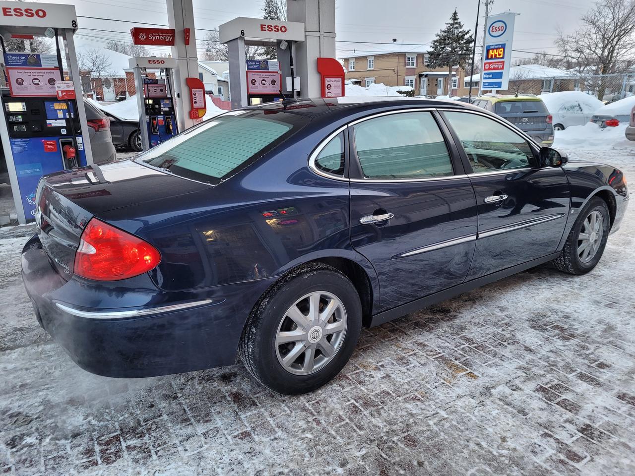 2008 Buick Allure CX Photo4