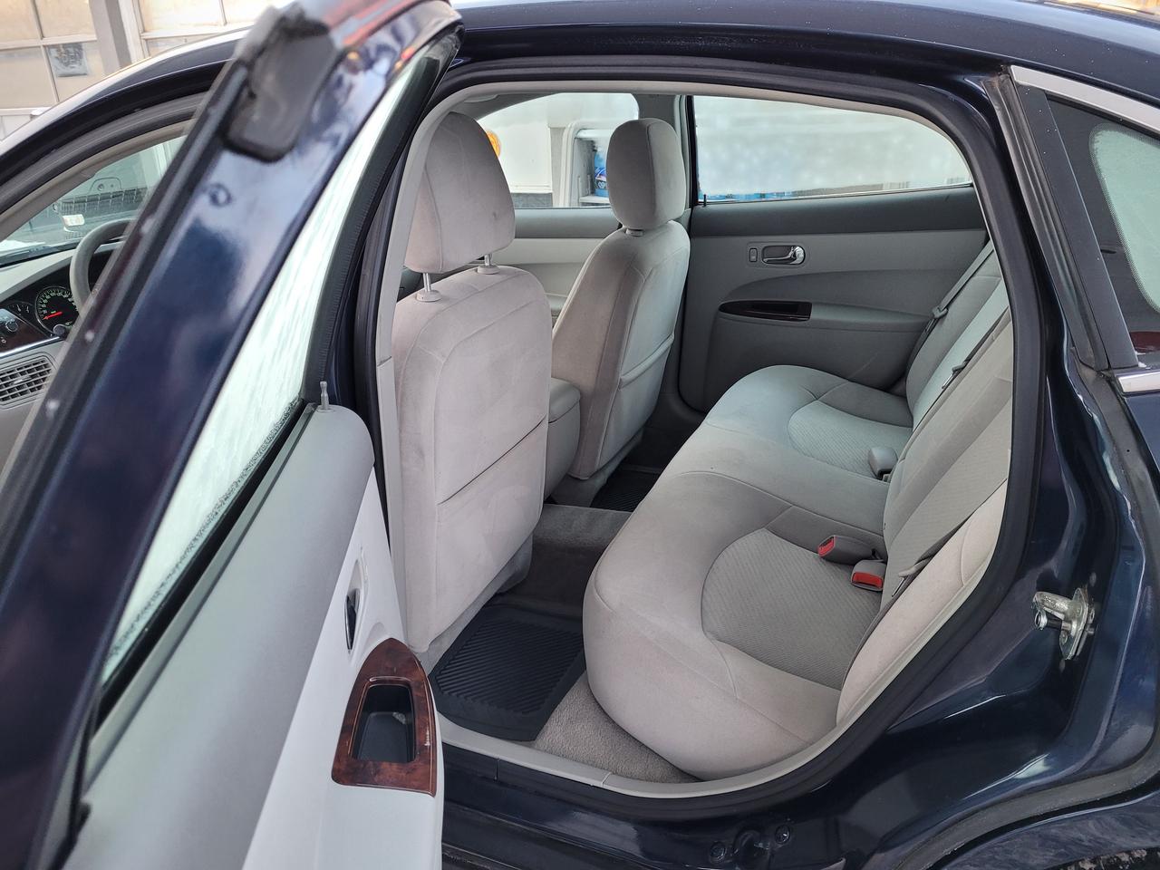 2008 Buick Allure CX Photo