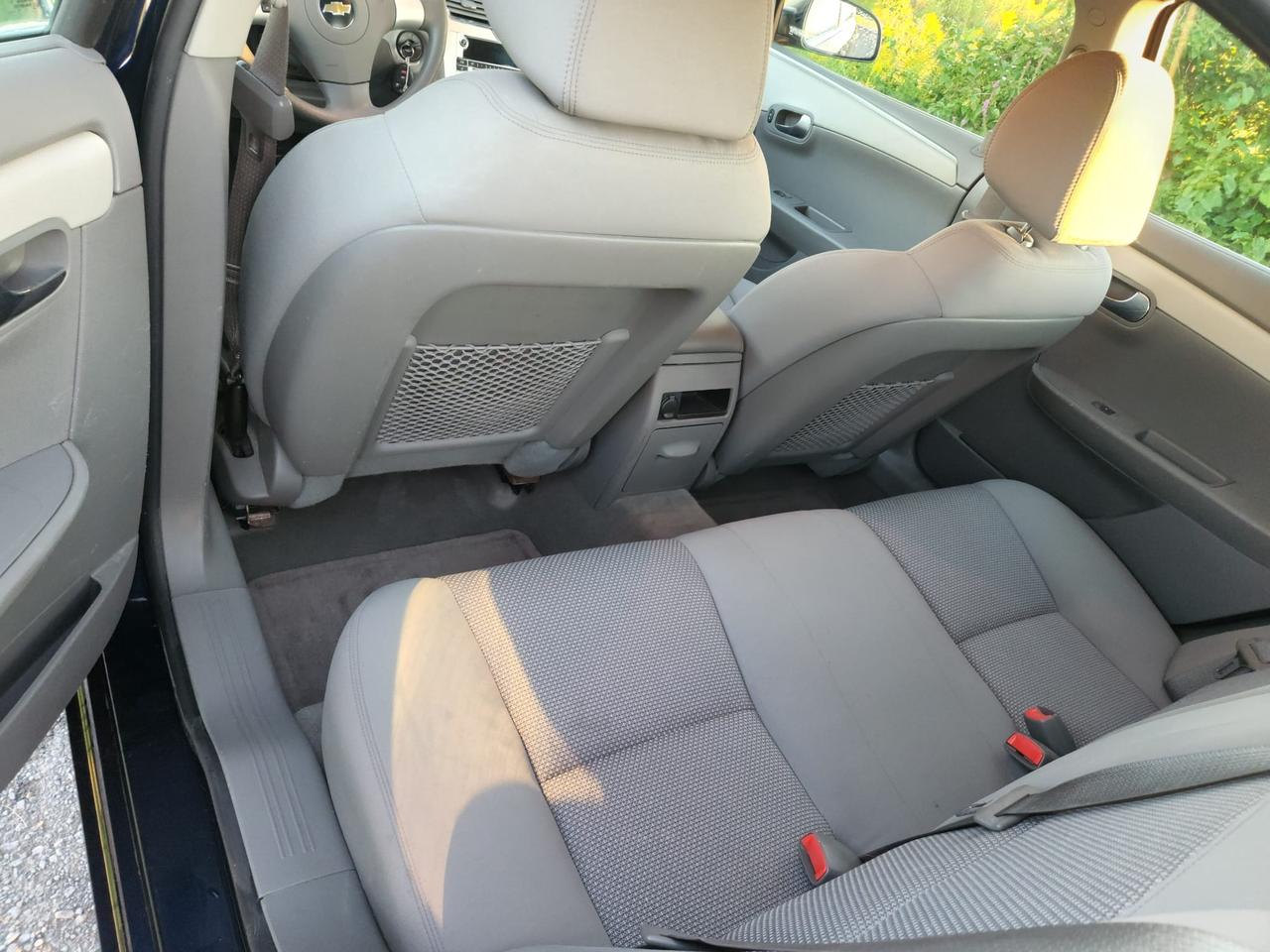 2011 Chevrolet Malibu LS Photo