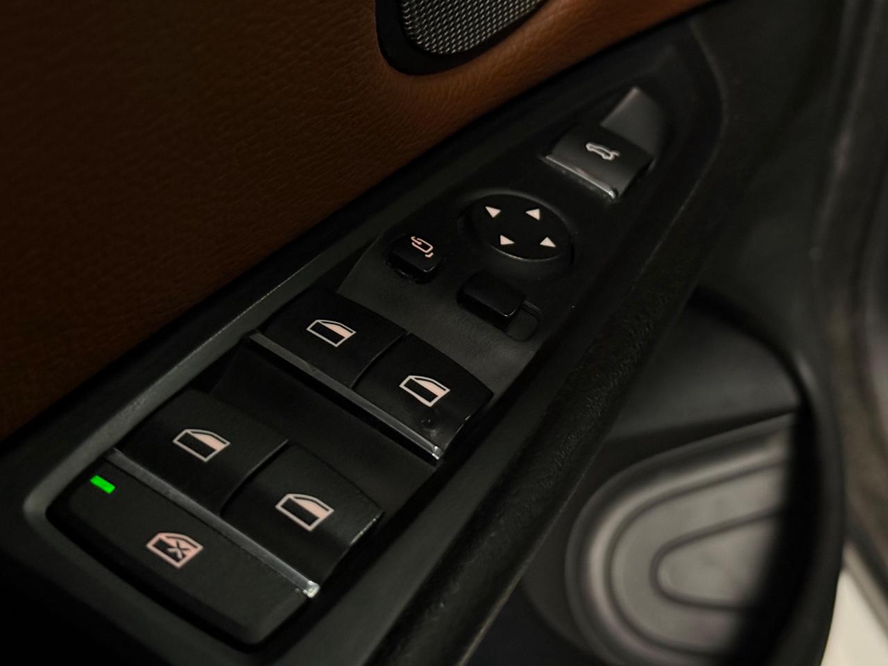 2016 BMW X5 xDrive35i/7 SEATER|CLEAN TITLE|SOFT CLOSE DOORS Photo