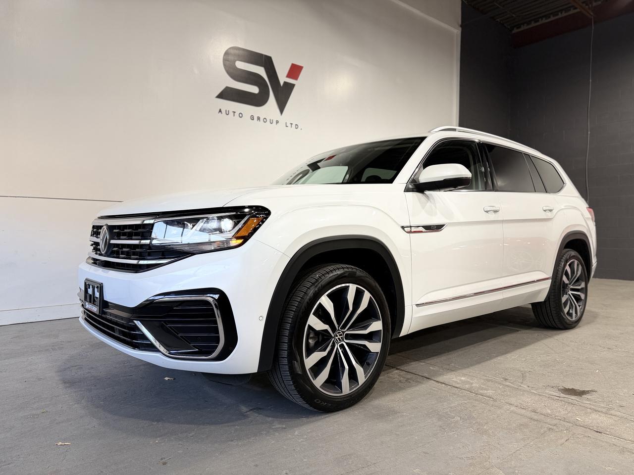 2023 Volkswagen Atlas EXECLINE Photo0