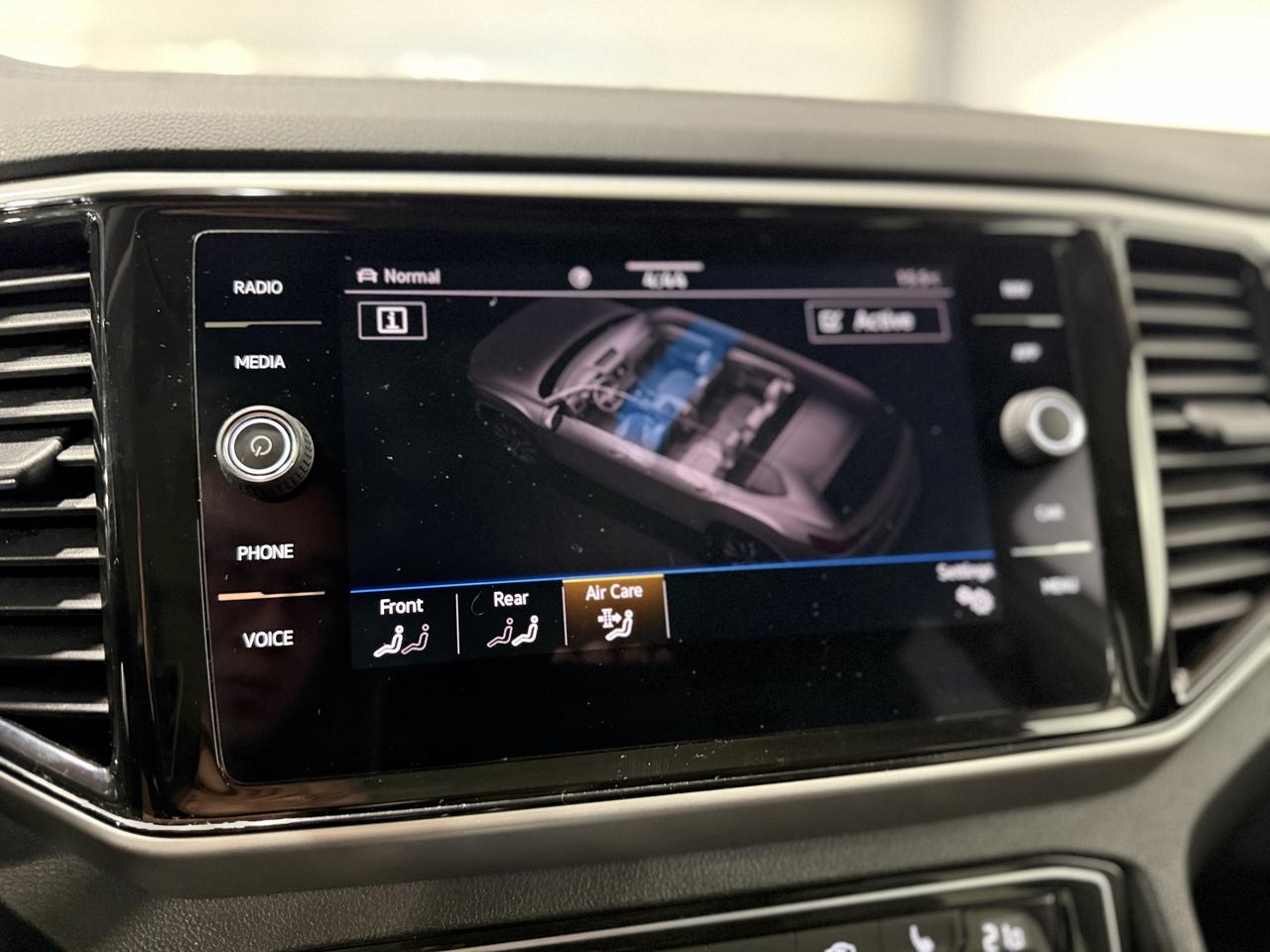 2023 Volkswagen Atlas EXECLINE Photo