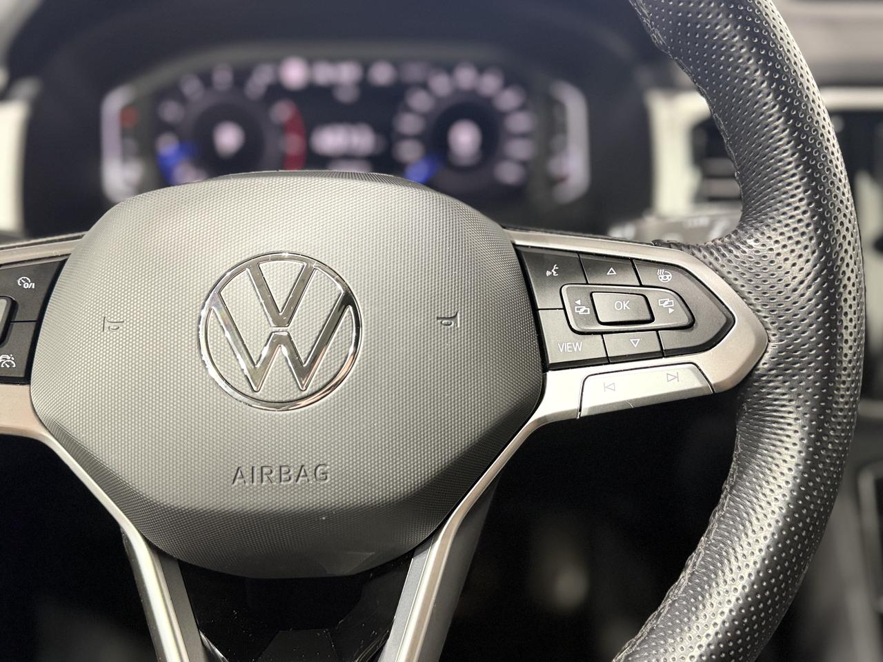 2023 Volkswagen Atlas EXECLINE Photo