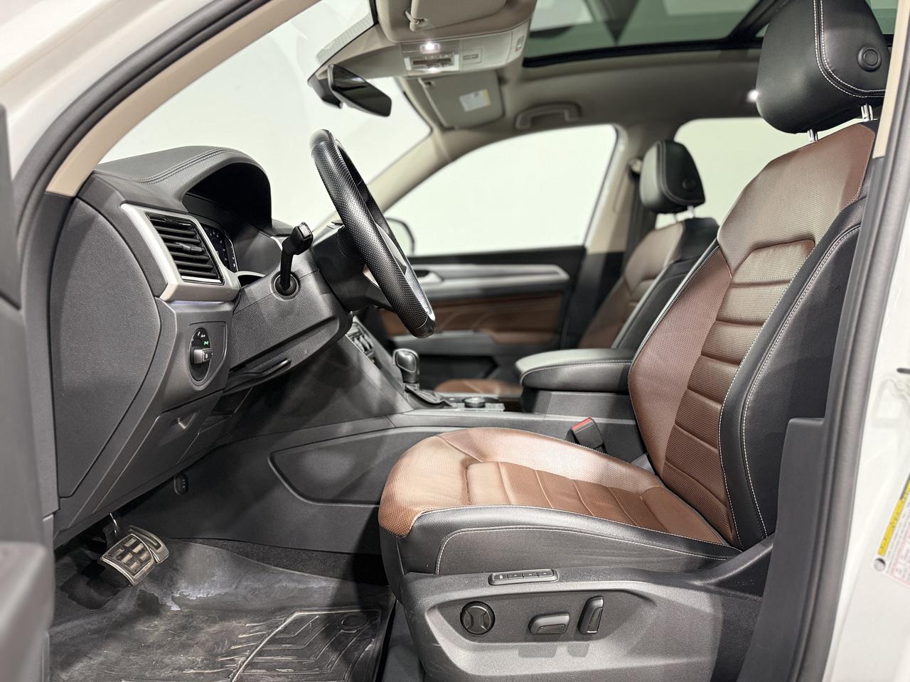 2023 Volkswagen Atlas EXECLINE Photo