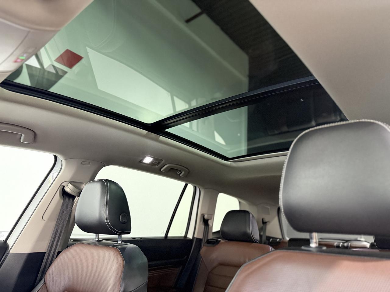 2023 Volkswagen Atlas EXECLINE Photo