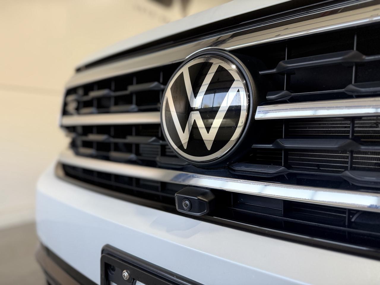 2023 Volkswagen Atlas EXECLINE Photo