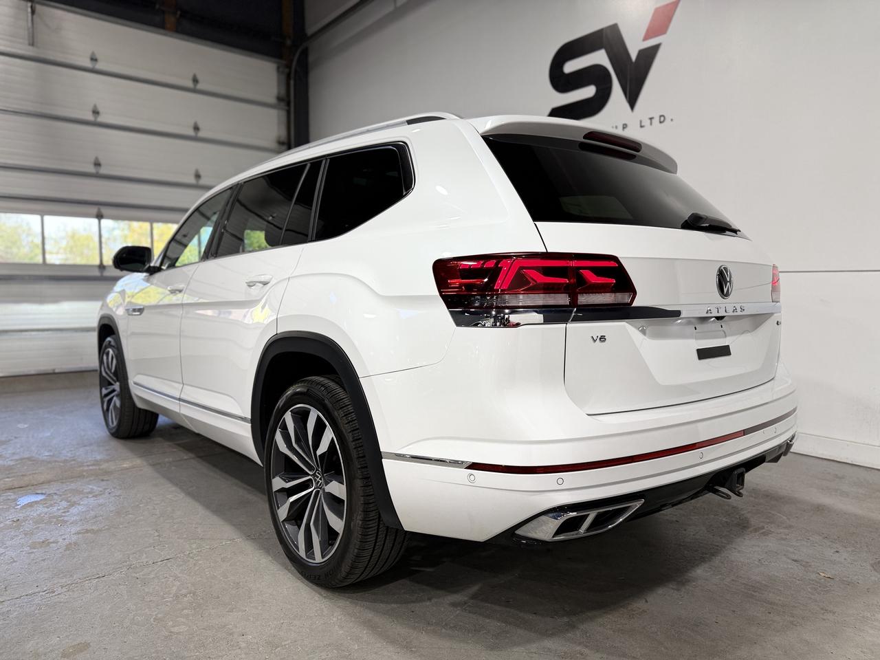 2023 Volkswagen Atlas EXECLINE Photo