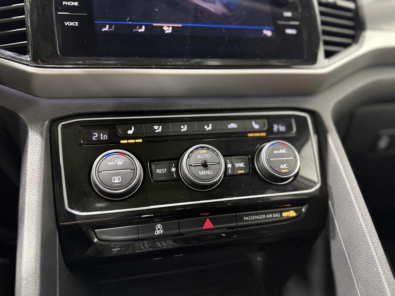 2023 Volkswagen Atlas EXECLINE Photo