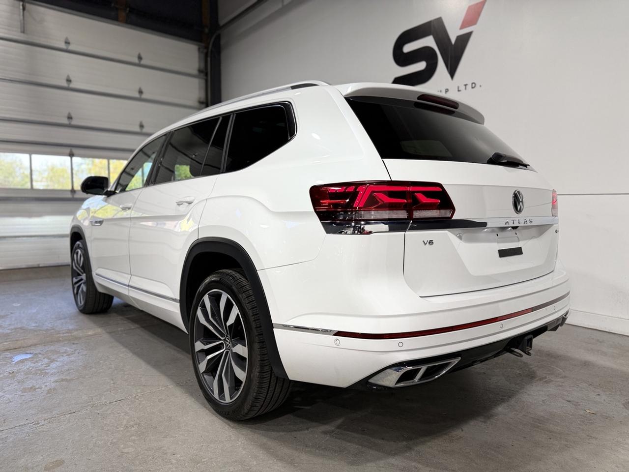 2023 Volkswagen Atlas EXECLINE Photo