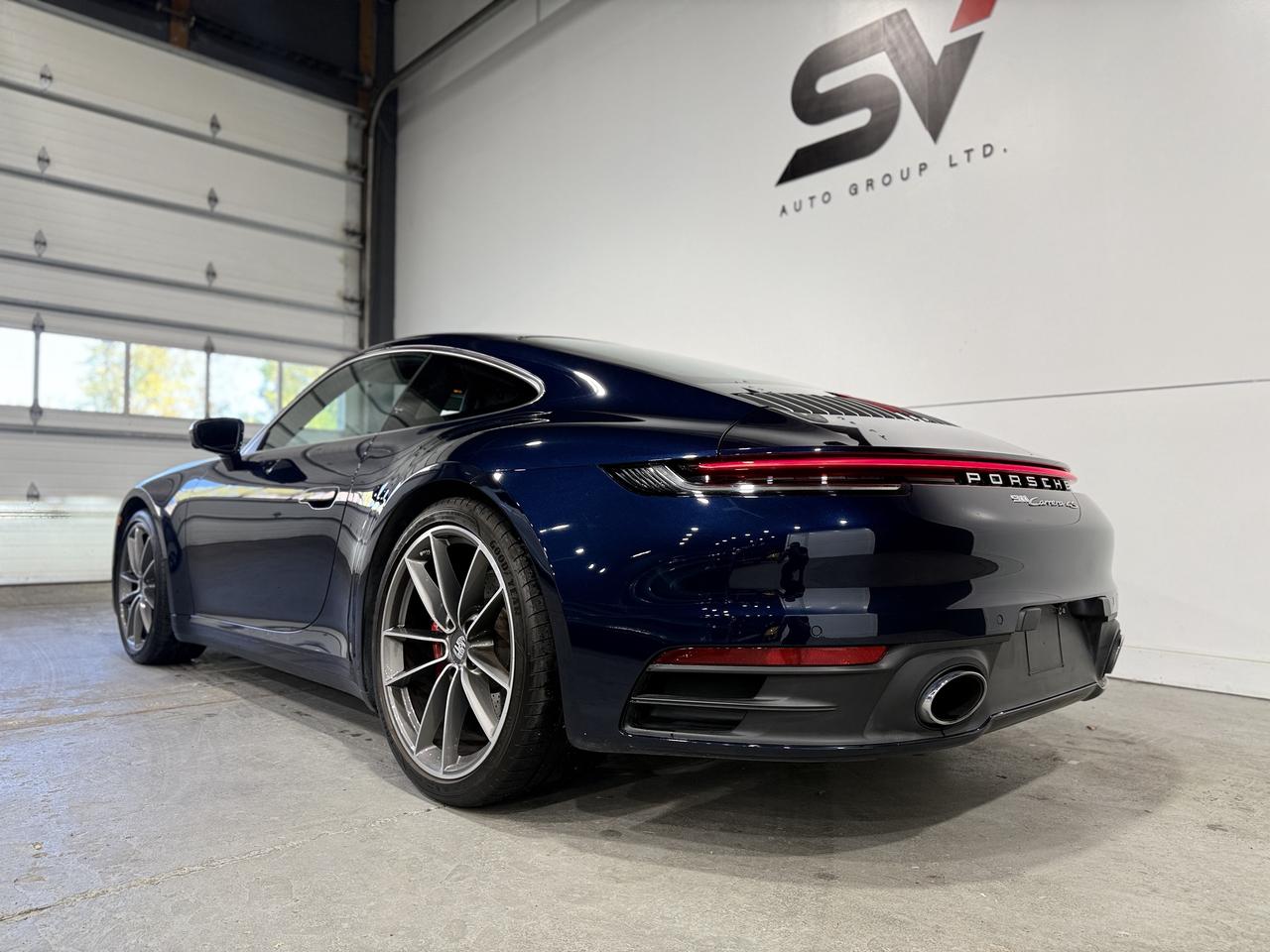 2020 Porsche 911 Carrera 4S Photo4
