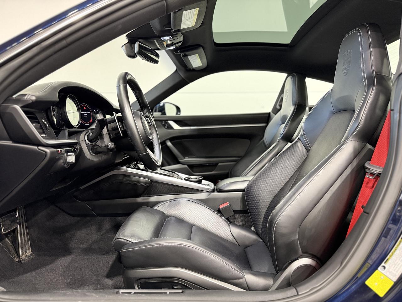 2020 Porsche 911 Carrera 4S Photo