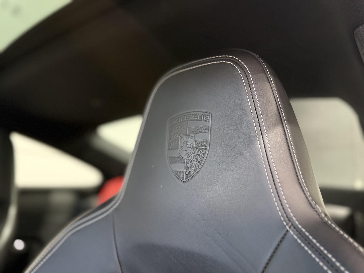 2020 Porsche 911 Carrera 4S Photo