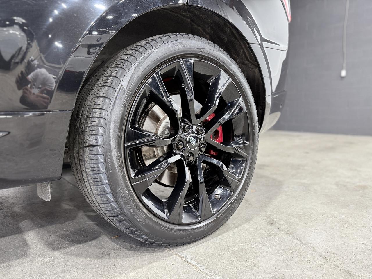 2020 Land Rover Range Rover Sport HST Photo