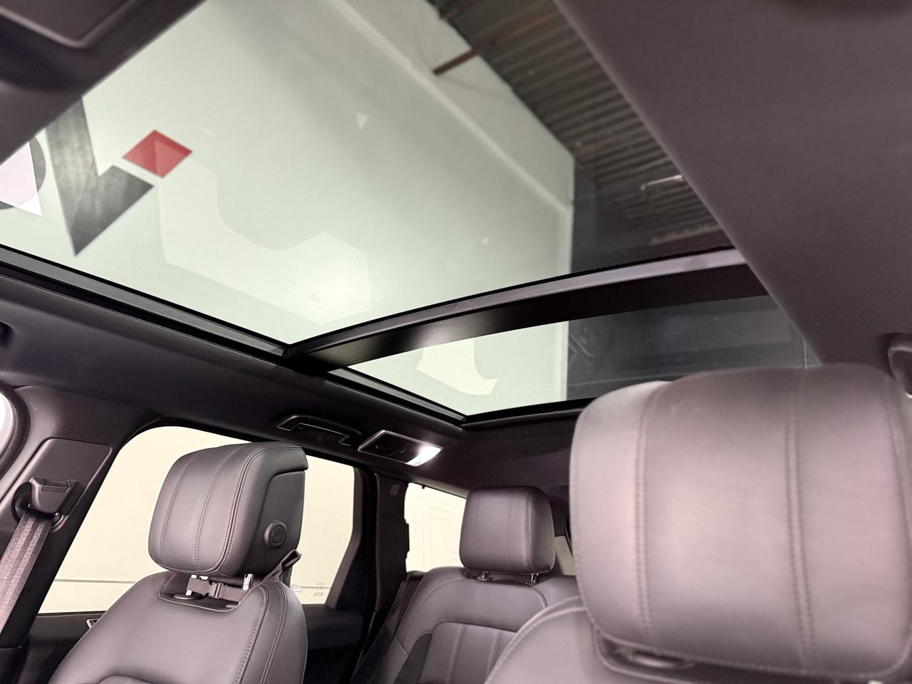 2020 Land Rover Range Rover Sport HST Photo