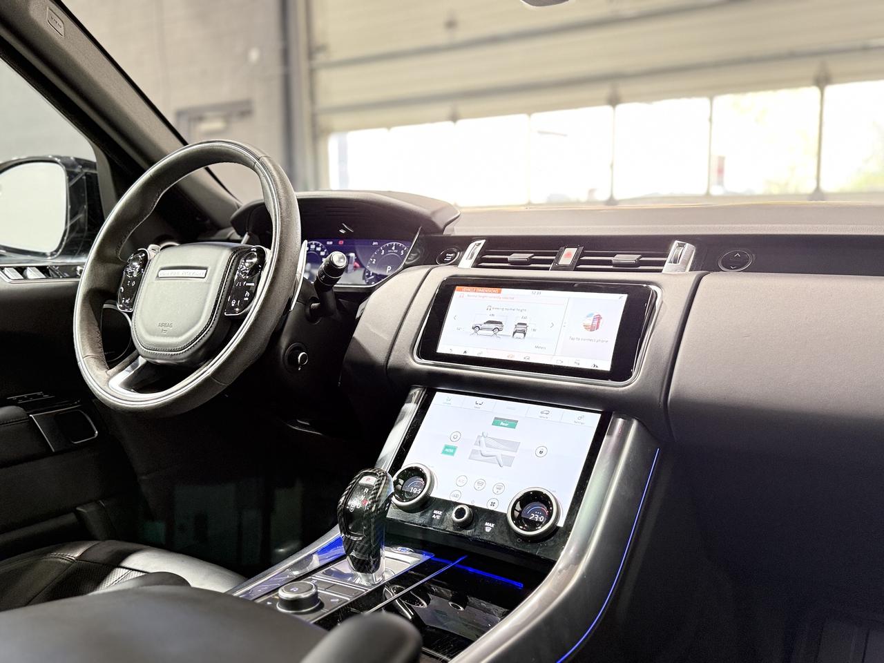 2020 Land Rover Range Rover Sport HST Photo